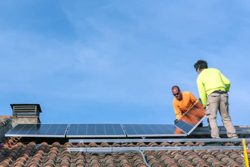paneles solares en casas prefabricadas
